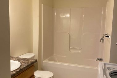 145 Cilley Road Full Bathroom